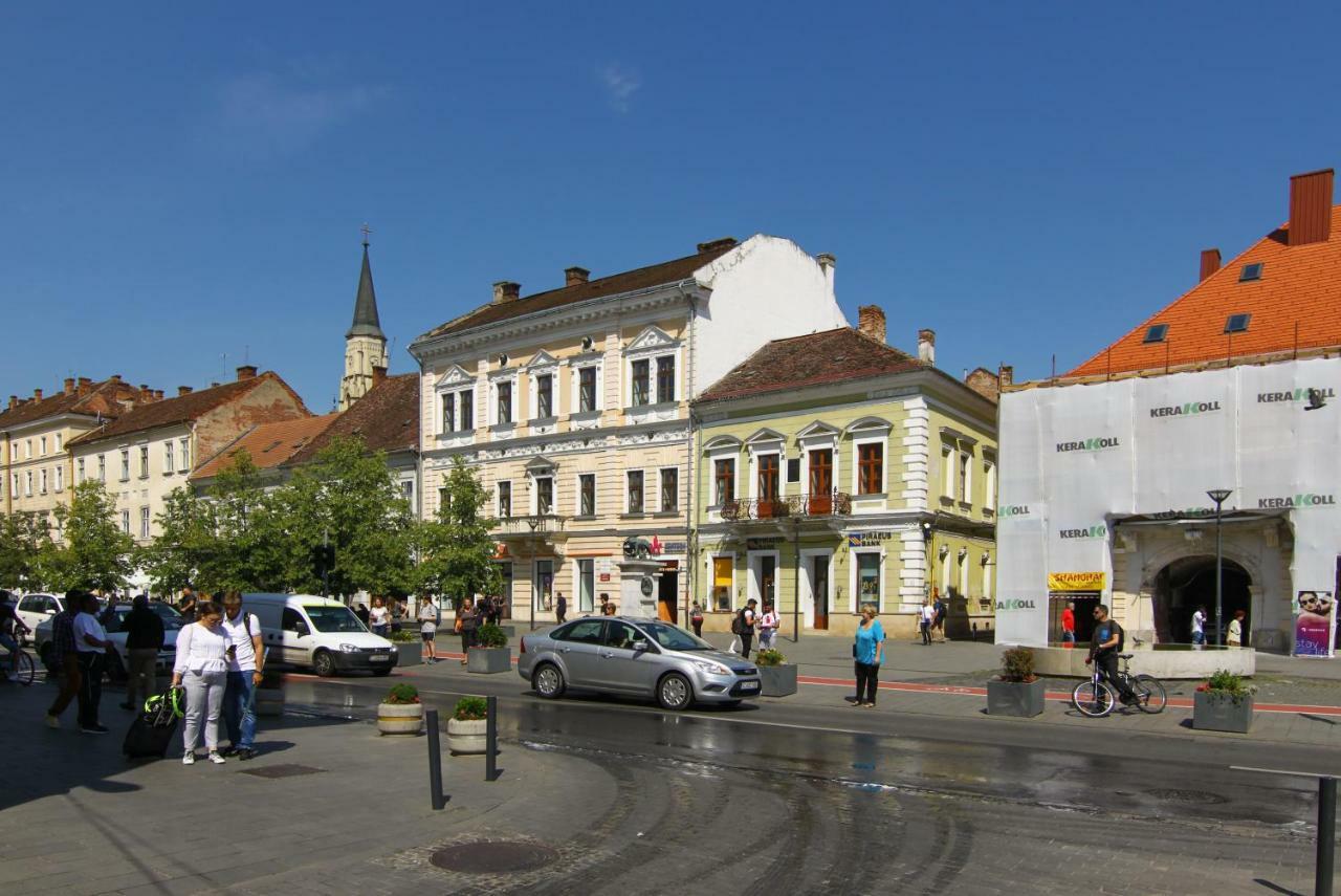 The Yellow Umbrella Studio Cluj-Napoca Buitenkant foto